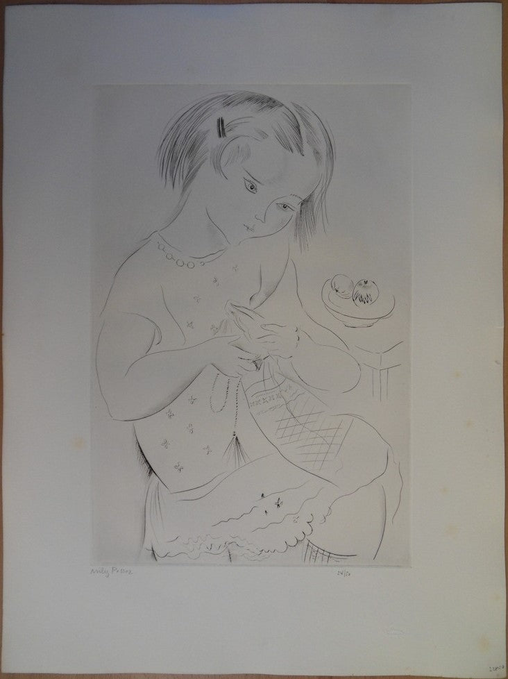 Mily POSSOZ : La jeune fille cousant - Gravure originale signée