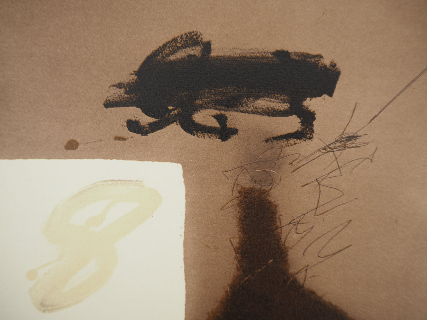 Antoni TAPIES : Composition expressive aux deux rectangles blancs - Lithographie signée