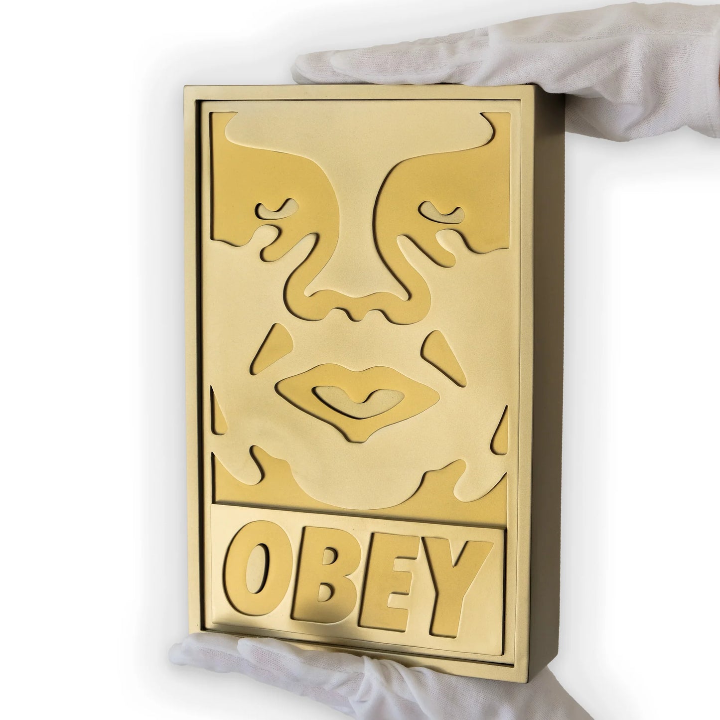 Shepard FAIREY (OBEY) : Obey Icon (Gold Edition) - Sculpture