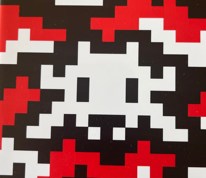 SPACE INVADER : Camo Space Tile (Red and Black) - Carreau en céramique