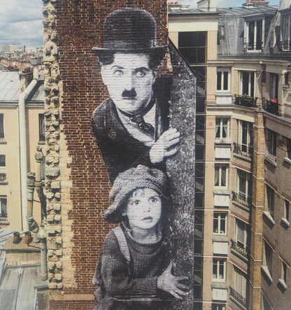 JR : Hommage à Charlie Chaplin - Lithographie originale signée