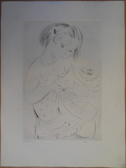 Mily POSSOZ : La jeune fille cousant - Gravure originale signée
