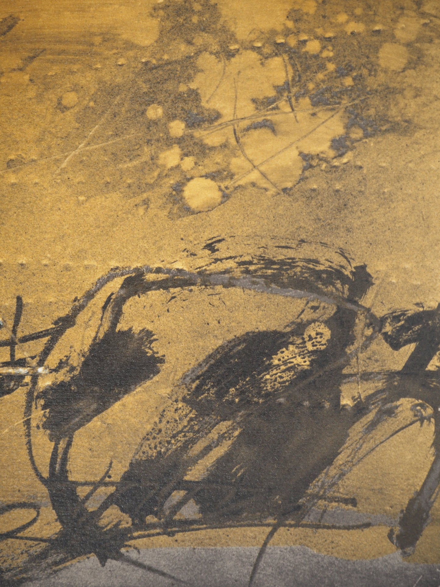 Antoni TAPIES : Graffiti et triangle - Lithographie signée