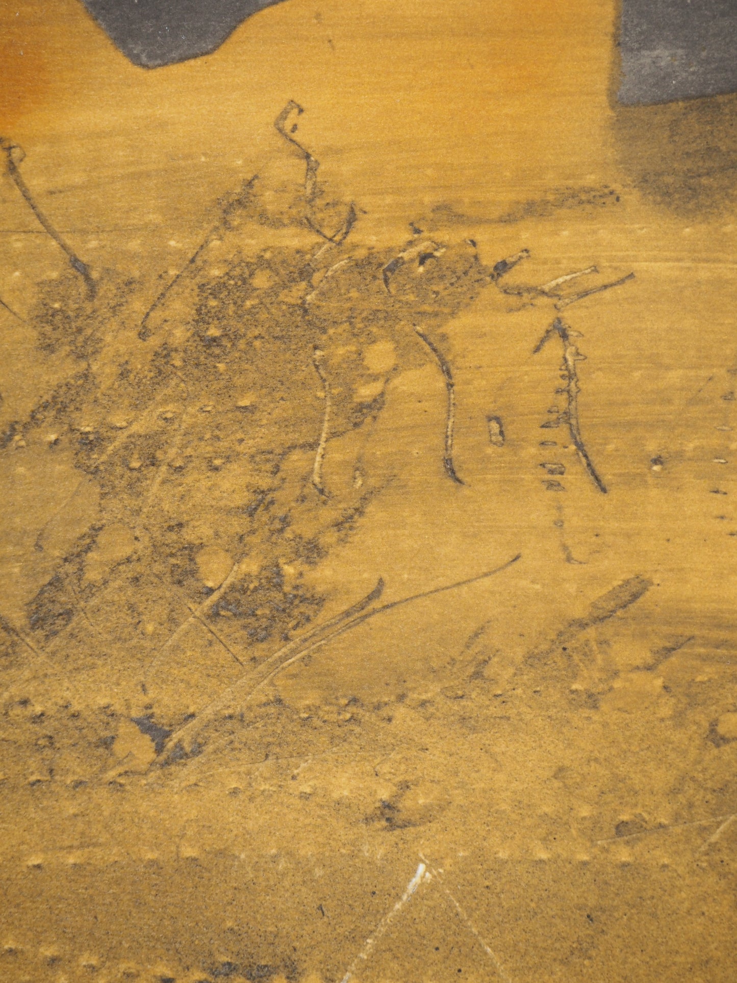 Antoni TAPIES : Graffiti et triangle - Lithographie signée