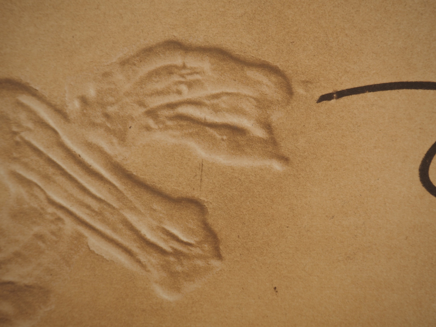 Antoni TAPIES : Relief, Tracés sur le sable - Lithographie signée