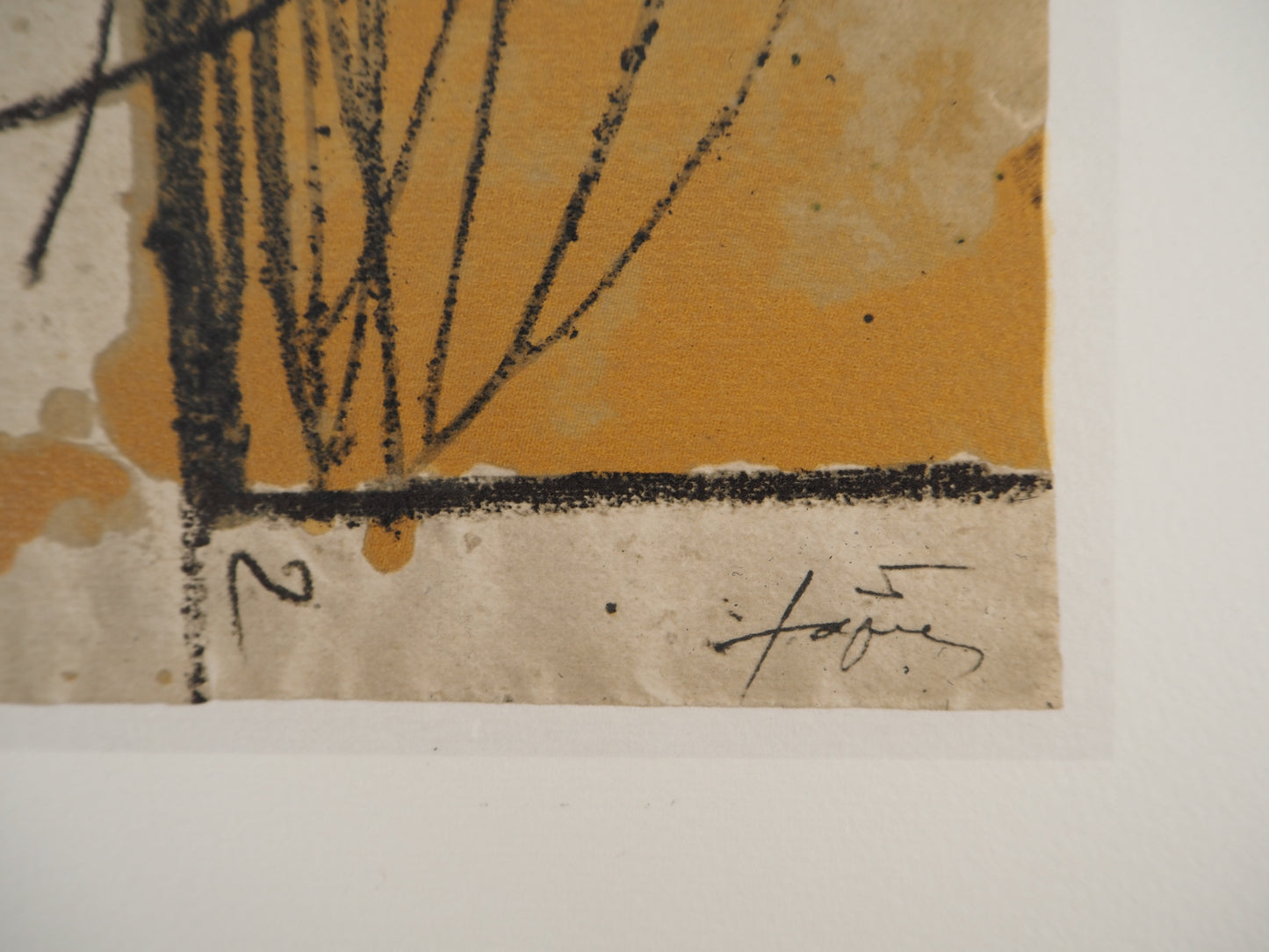 Antoni TAPIES : Porte sur le sable - Lithographie signée
